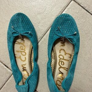 Sam Edelman Women's Teal Perforated Flats
